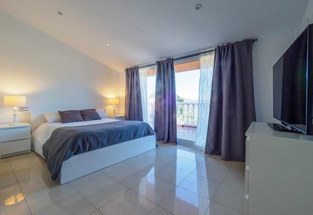 Mas Mestre Con Una Capacidad De 6 A 8 Huespedes Cerca De Sitges Olivella Exterior photo