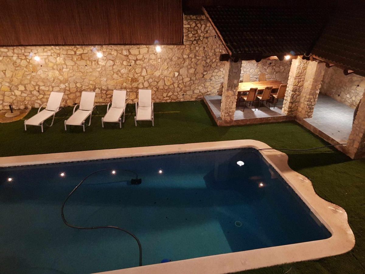 Mas Mestre Con Una Capacidad De 6 A 8 Huespedes Cerca De Sitges Olivella Exterior photo